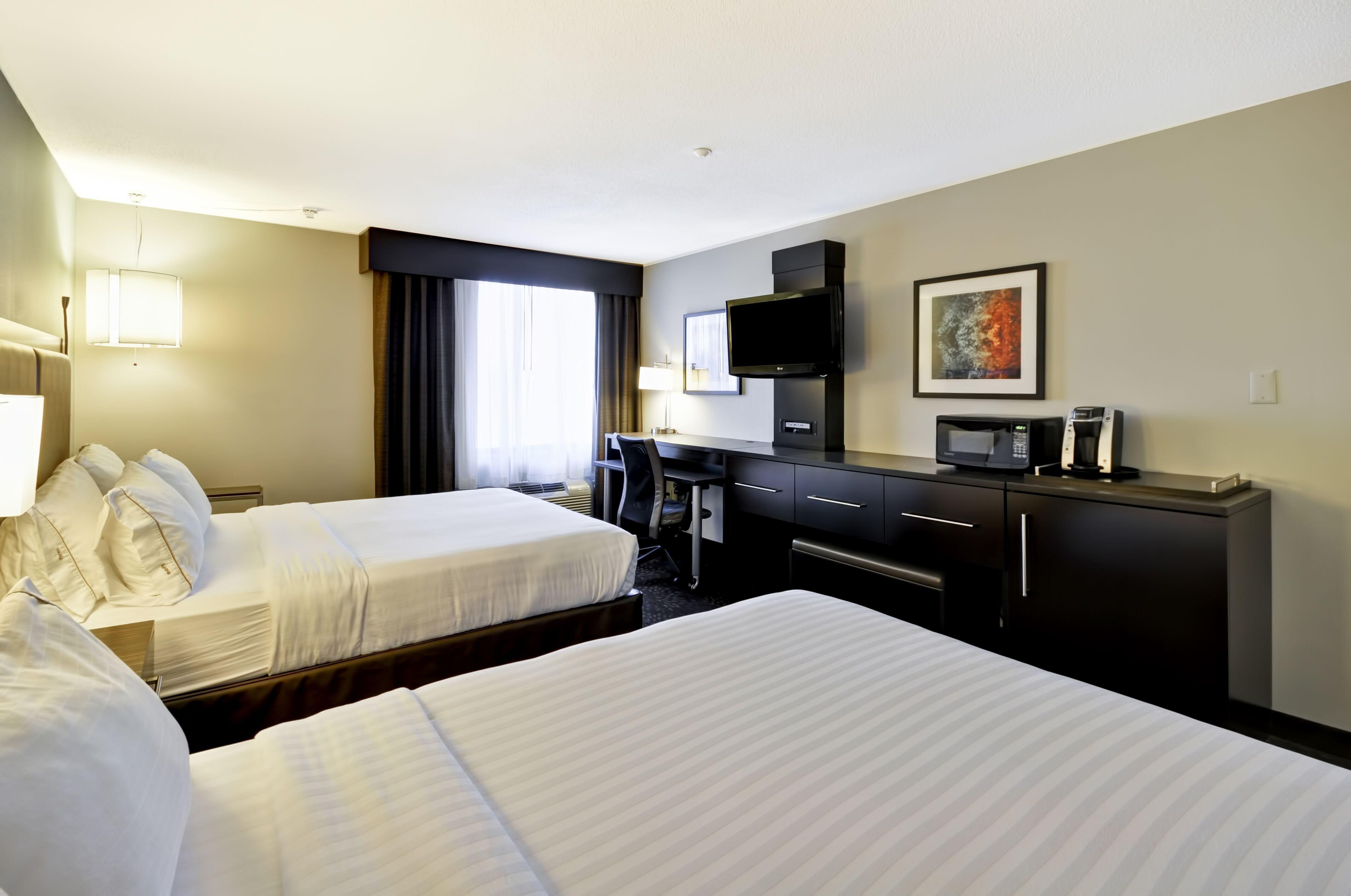 Holiday Inn Express Romulus / Detroit Airport By Ihg Exterior photo